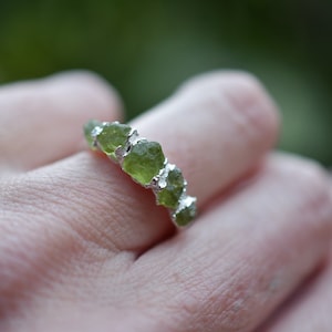 Raw Peridot Ring//Stacking Birthstone Ring, August Birthstone Ring in 999 Fine Silver image 5