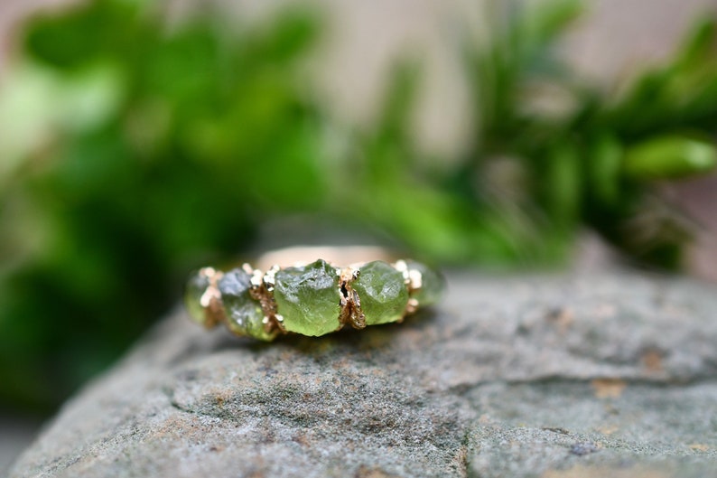 Raw Peridot Ring//Stacking Birthstone Ring, August Birthstone Ring in 999 Fine Silver image 7