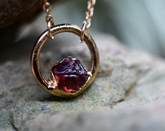 Birthstone Necklace for January Birthday, Garnet Necklace, Circle Pendant, Dainty Necklace, Raw Stone Jewelry