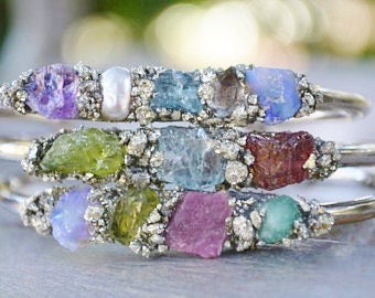 New Mom Gift, Birthstone Bracelet for Mom, Raw Birthstone Jewelry, Raw Stone Jewelry, Customized Birthstone Jewelry, Name bracelet