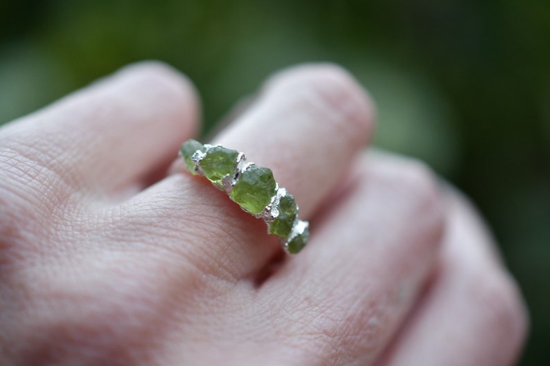 Raw Peridot Ring//Stacking Birthstone Ring, August Birthstone Ring in 999 Fine Silver image 6