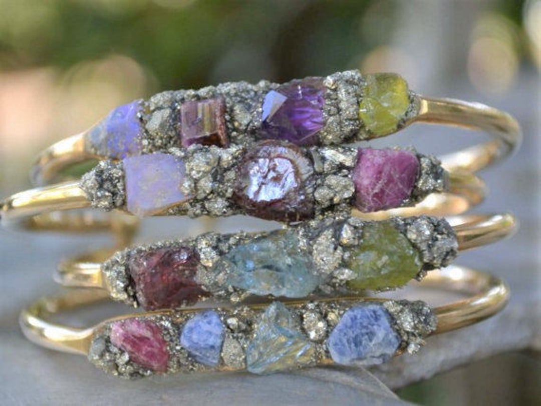 Bracelet With Birthstones of Family, Mom From Daughter, Meaningful