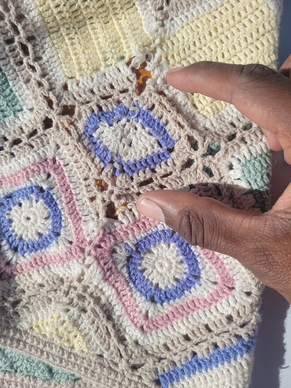Vintage Crochet Pastel Cardigan sweater by Bedfor… - image 8