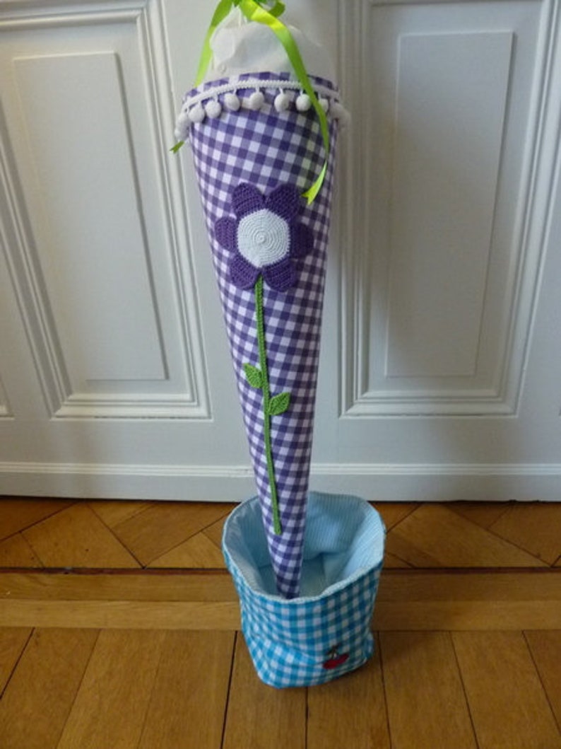 Beautiful school cone with crochet flower purple for girls image 1