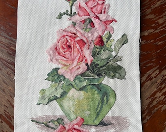 Ukraine Ukrainian Finished completed Cross stitch embroidery Embroidered picture counting cross Still life Spring bouquet pink roses