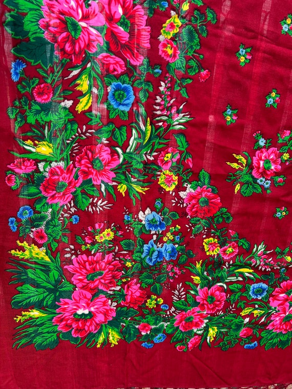 Huge Lovely scarf Soviet Wool Floral russian scar… - image 4