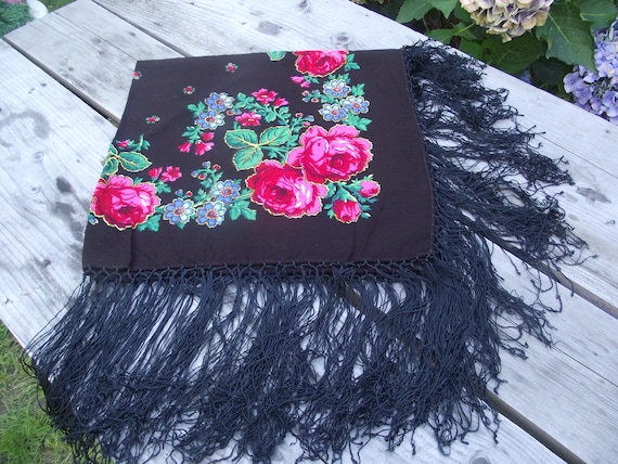 Soviet Floral Shawl Romanian shawl Ukrainian shaw