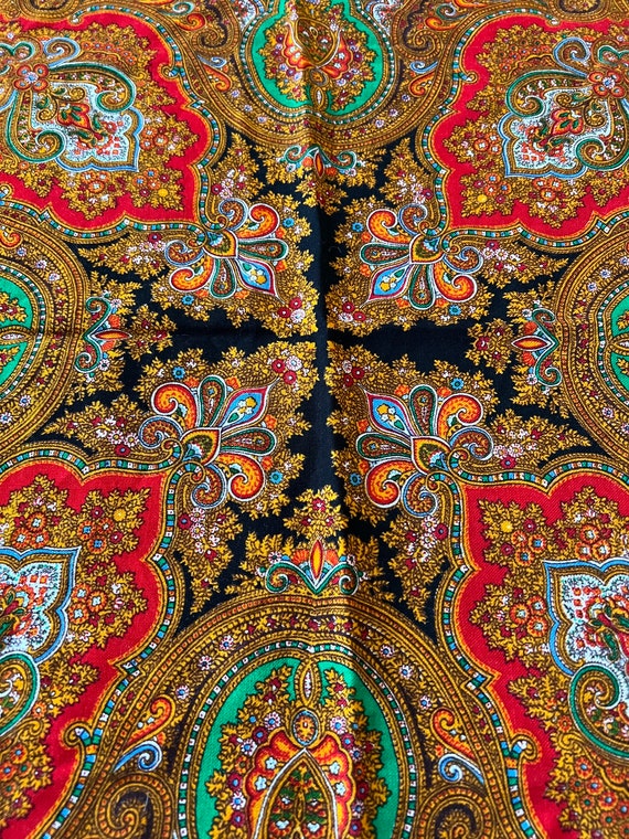Ukraine Ukrainian romanian wool shawl Russian Sov… - image 4