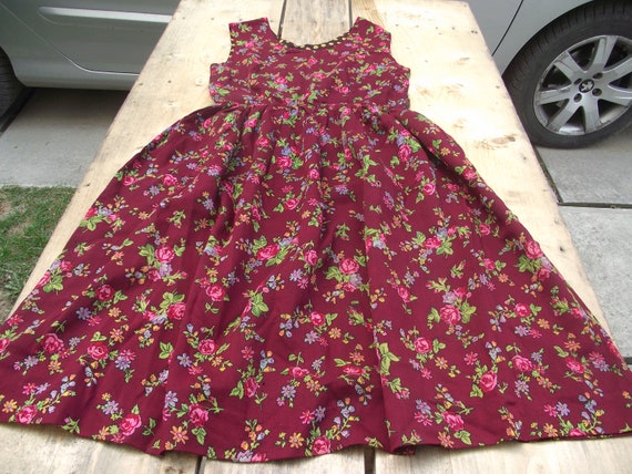 Beautiful vintage floral dress folk Romanian ukrai