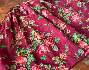 Very old Very rare Romanian Woolen Skirt Romanian floral women's girls skirt clothes romanian Old Skirt Romanian claret flowered wool rare