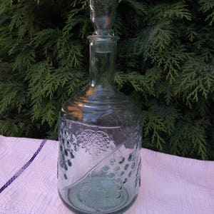 Whiskey Decanter Vintage Glass Carafe Wine Bottle Russian USSR Bar Ware Depression Mid Century Decanter Bunches of Grapes