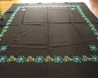 Vintage Ukrainian shawl Russian Romanian shawl old shawl romanian style women Gift Floral Shawl