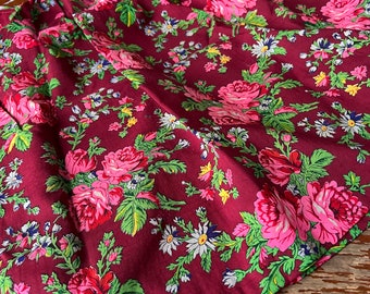 Romanian Woolen Skirt Romanian floral women&#39;s girls skirt clothes romanian Old Skirt Romanian claret flowered wool rare Refurbished