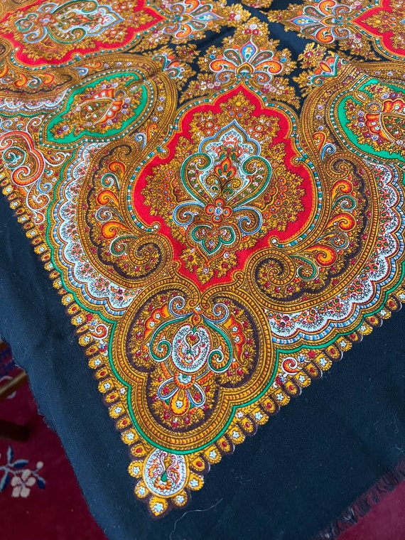 Ukraine Ukrainian romanian wool shawl Russian Sov… - image 3