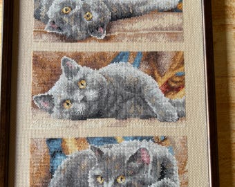手作りクロスステッチ刺繍 - 猫と子猫と花 - ニードルポイントウォール