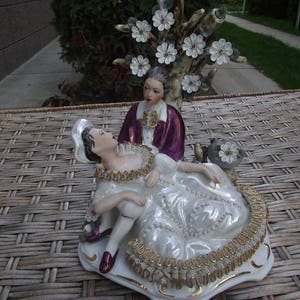 Ukraina Ukraińska figurka porcelanowa Vintage Rumuńska figurka Rumuńska figurka Wystrój wiejskiego domu Wiejski szyk Bisque Porcelana Rzadki pomysł na sztukę Prezent