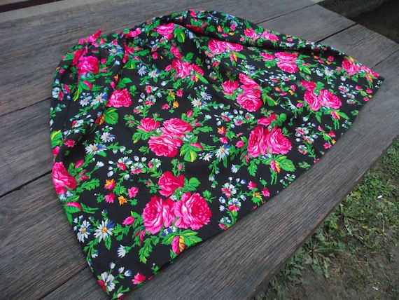 Reserve for Mary! Romanian Woolen Romanian floral