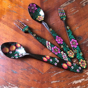 Wooden Spoon and Fork Hand Painted Spoon Primitive Antique Spoon Country Kitchen Country Home Decor Table Centerpiece Gift for Her For Mom