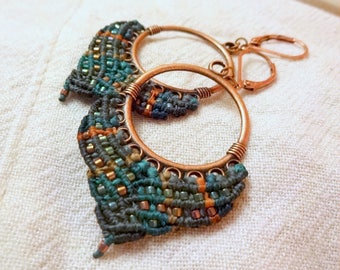 Micro macrame Earrings "Odissi"