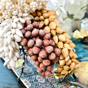 sofre aghd almond cluster - kousheh badam for aroosi- Persian wedding almond