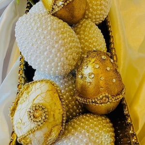 Sofreh Aghd Decorative Eggs Set, Pearl & Gold Wedding Eggs, Persian Wedding Decor, Elegant Aghd Table Accent, Handmade Luxury Wedding Decor