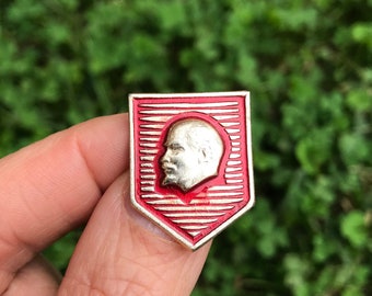 Socialist Lenin Pin Vintage Soviet Pin Lenin USSR Pin Soviet Russian Revolutionary Leader Pin Communist Socialism Vintage Badge Lenin