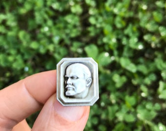 Socialist Leader Pin vintage Lenin Pin Russian Revolutionary Soviet USSR Lenin Badge Communism Propaganda Badge Soviet Collectible Pin