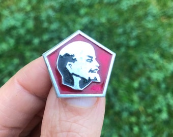Vintage Soviet Pin Lenin Pin Soviet Russian Socialist Revolutionary Leader Pin Communist Propaganda USSR Vintage Badge Lenin Collectible Pin