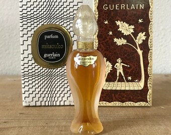 Guerlain Mitsouko Vintage 1970s Pure Extrait Parfum 15 ml 0.5 oz Rosebud Amphora Bottle in Box Veritable French Perfume Gift for Collectors
