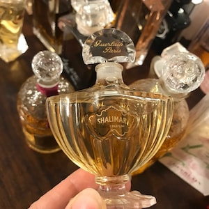 Guerlain Shalimar EDP Eau De Parfum 75th Anniversary Edition Vintage 1990s French Perfume 1999 Collectors Chauve Souris 1 Oz 30 ml Full