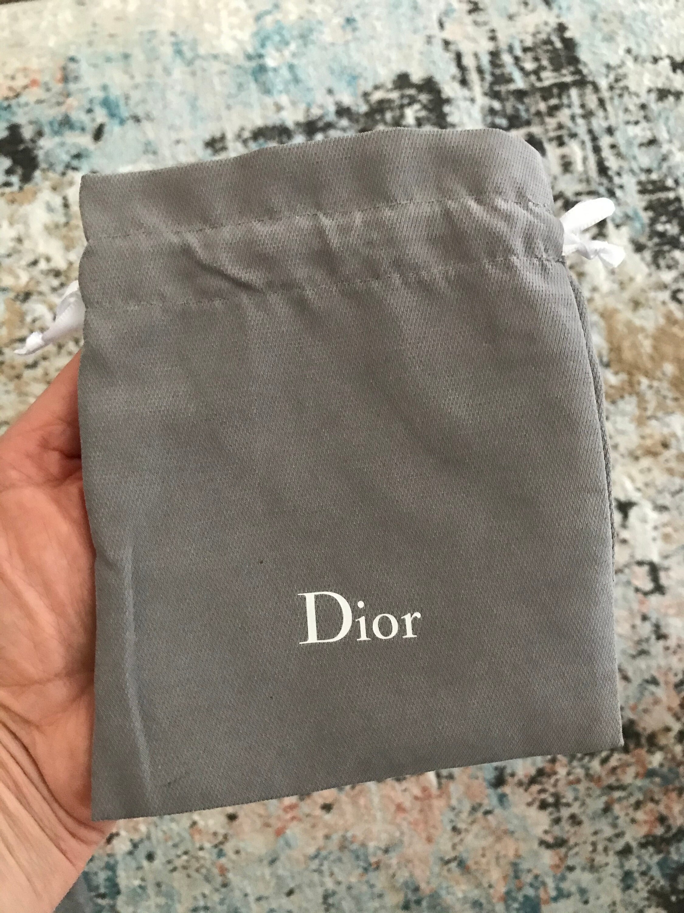 make up pouch dior