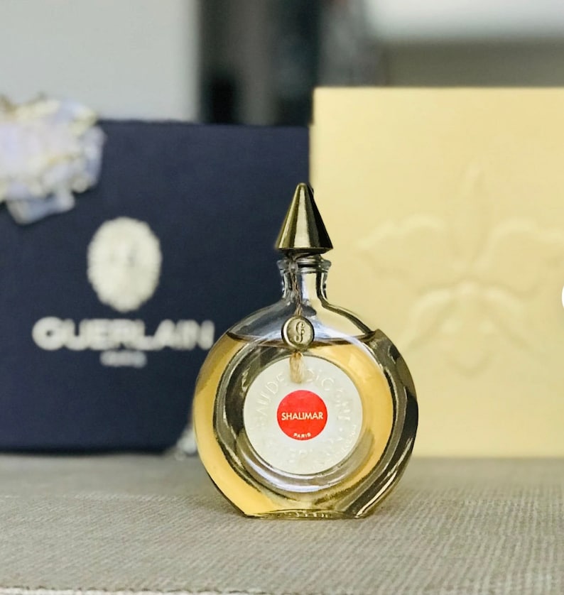 Guerlain Shalimar Eau De Cologne Veritable Round Bottle 1.7 Oz 50 ml Full Bottle & Pouch Vintage 1970s French Parfum Perfume Gift Collectors afbeelding 1