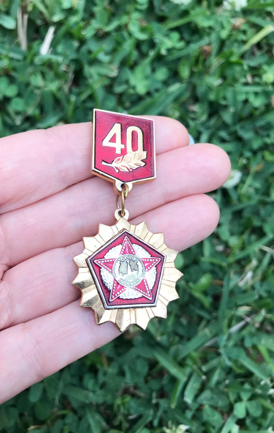 Vintage Soviet Ussr Motherland Pin Victory Day Pin Patriotic Soviet War World Ii Memorial Red Vintage Soviet Ussr Motherland Pin Victory Day Pin Patriotic Soviet War World Ii Memorial Red