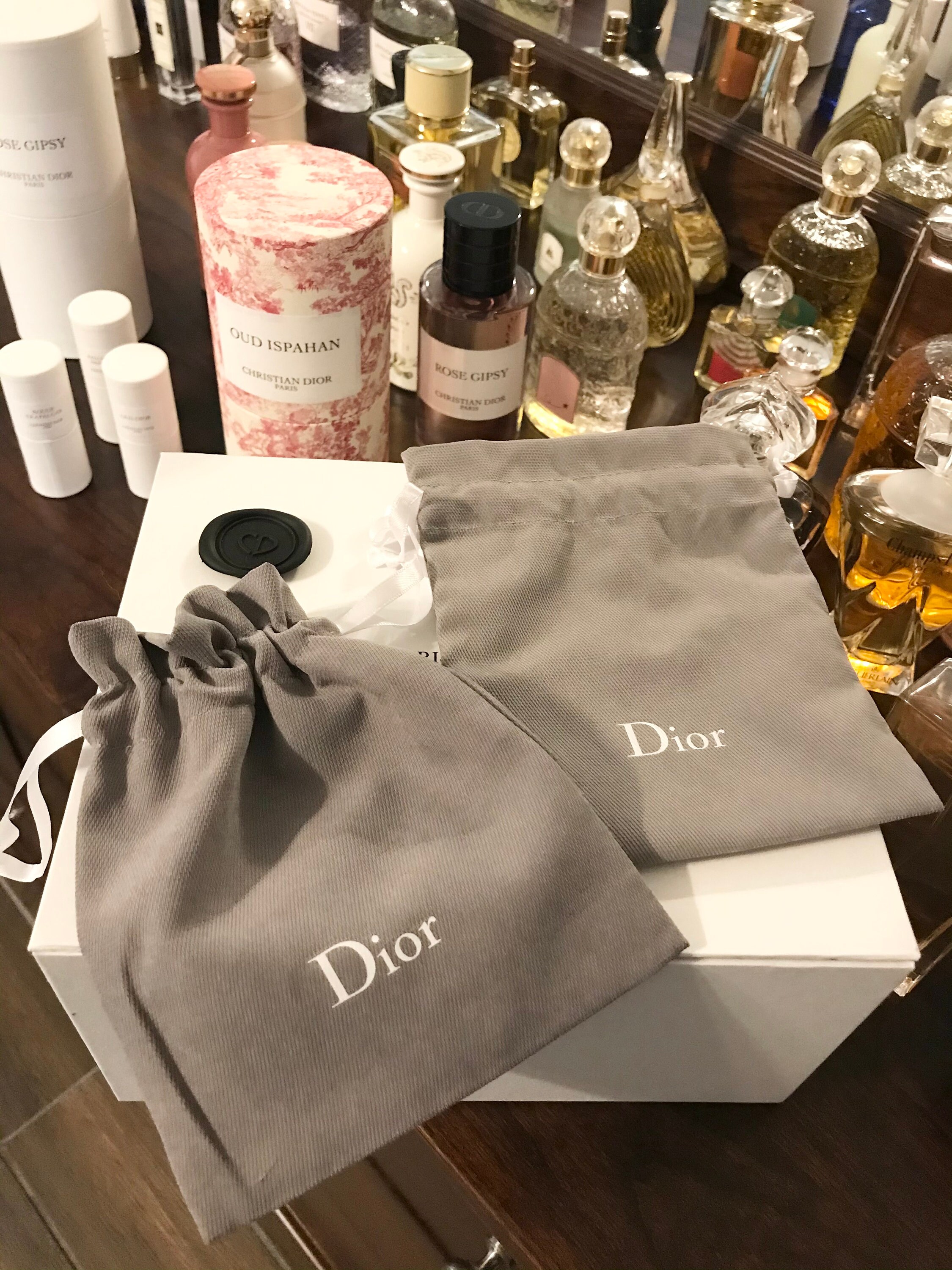make up pouch dior
