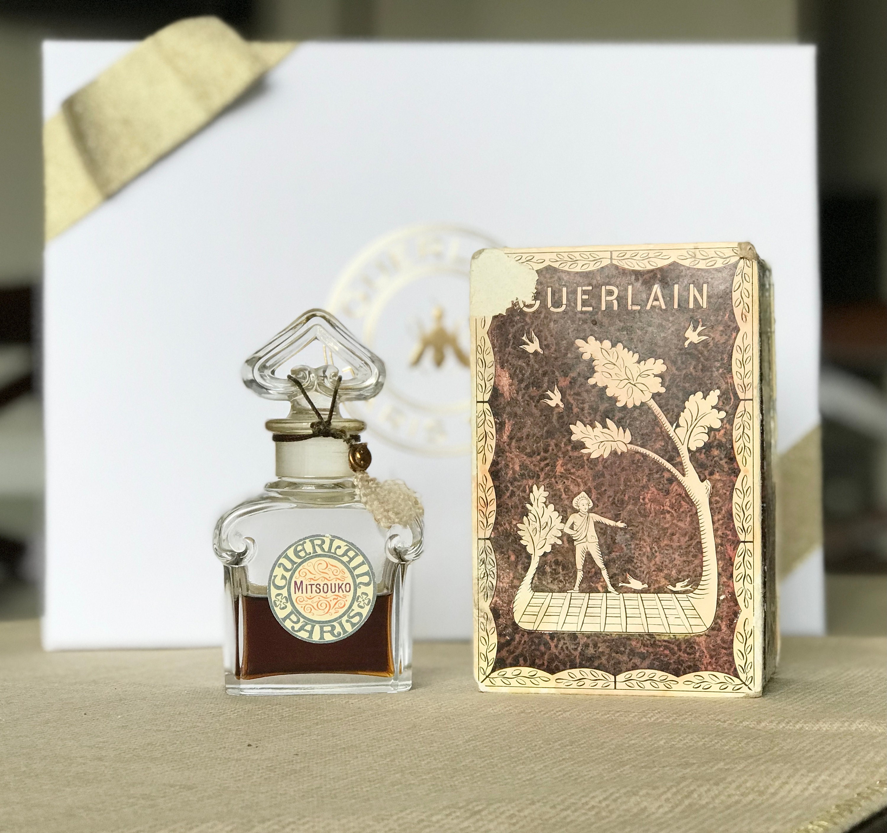 GUERLAIN Mitsouko ボックス付き　ヴィンテージ　ゲラン　ミツコ 新品 ゲラン ミツコ オードトワレ 香水 50ml - メルカリ