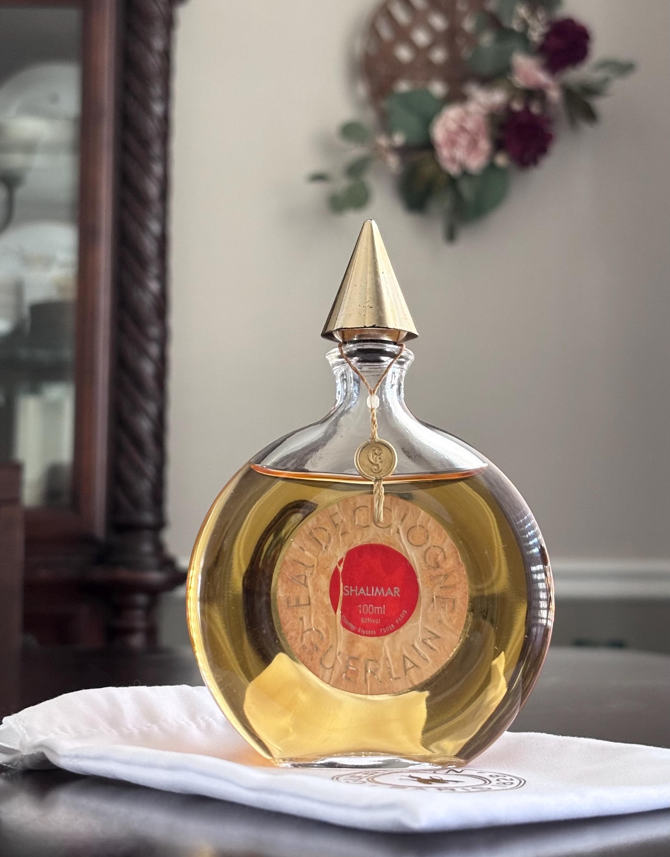 Vintage Guerlain Shalimar Eau De Cologne, 3.4 Oz Round Bottle With
