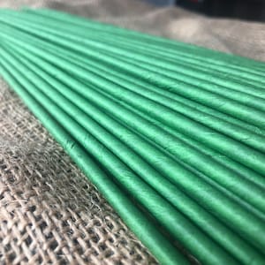 100 piezas de alambre floral de calibre 14, 14 pulgadas x 4 mm, alambre verde para tallos, tallos de flores artificiales a granel recubiertos de papel resistente.
