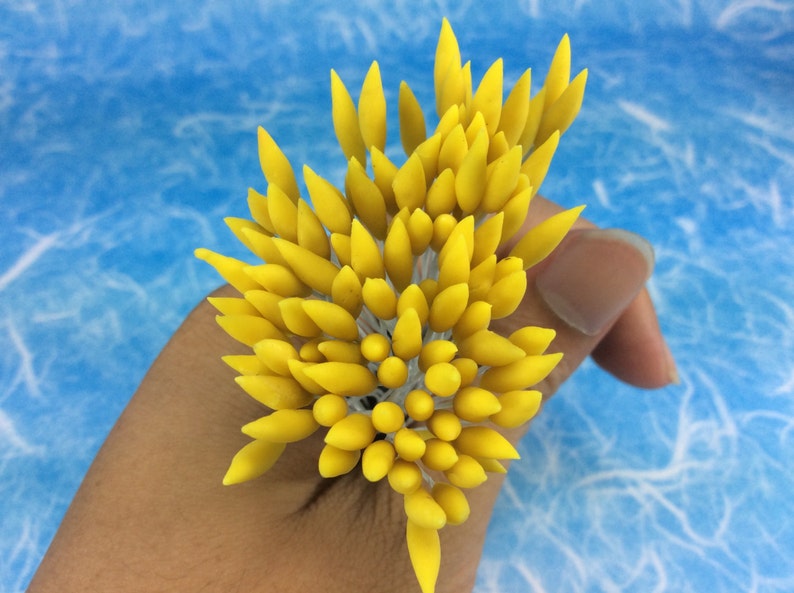 Supply 90 pcs Yellow Pollen Lilly Ellipsoid Flower Floral Scrapbook Craft Supply Wedding Embellishment Card Making Polymer Clay