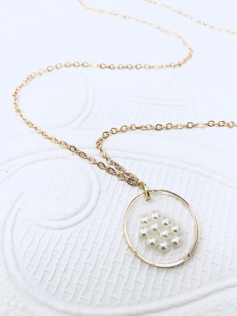 Gold Plated Pearl Resin Round Pendant Necklace