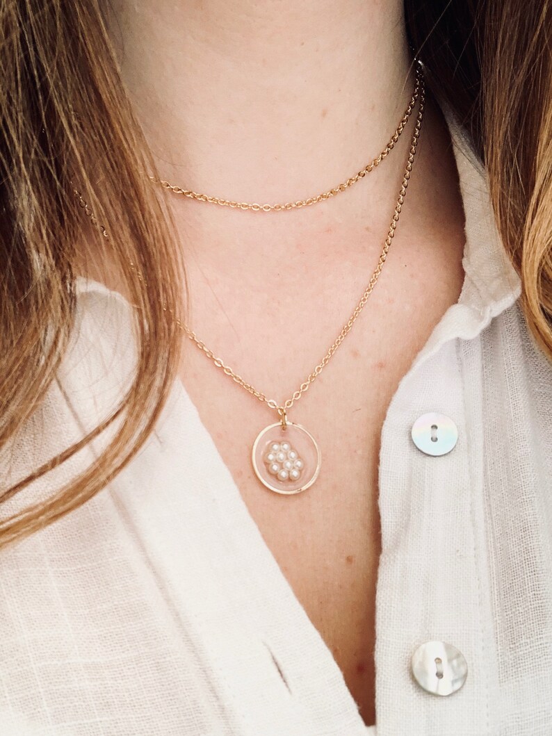 Gold Plated Pearl Resin Round Pendant Necklace
