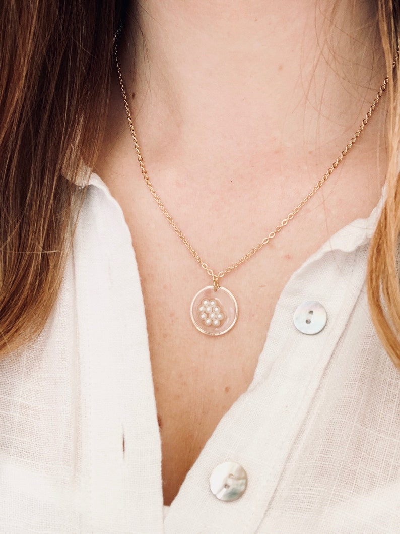 Gold Plated Pearl Resin Round Pendant Necklace