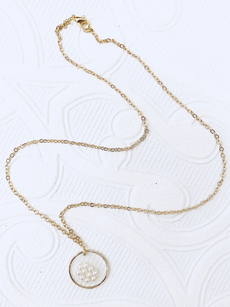 Gold Plated Pearl Resin Round Pendant Necklace