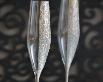 Champagne Flutes, Gold Wedding Glass, Handmade Glass, Wedding Flutes Set, Anniversary Glasses, Mr and Mrs Wedding Glasses, Matching Glasses