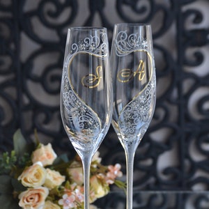 Wedding glasses with gold letters, Custom Toasting flutes for Bride and Groom, Hand painted glasses for wedding image 1