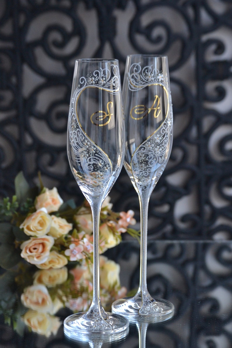 Wedding glasses with gold letters, Custom Toasting flutes for Bride and Groom, Hand painted glasses for wedding image 1