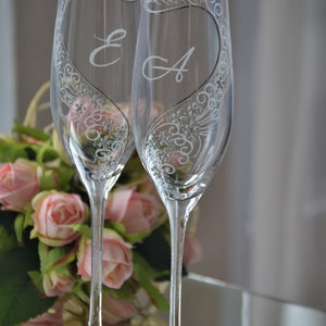 Wedding glasses with gold letters, Custom Toasting flutes for Bride and Groom, Hand painted glasses for wedding image 3