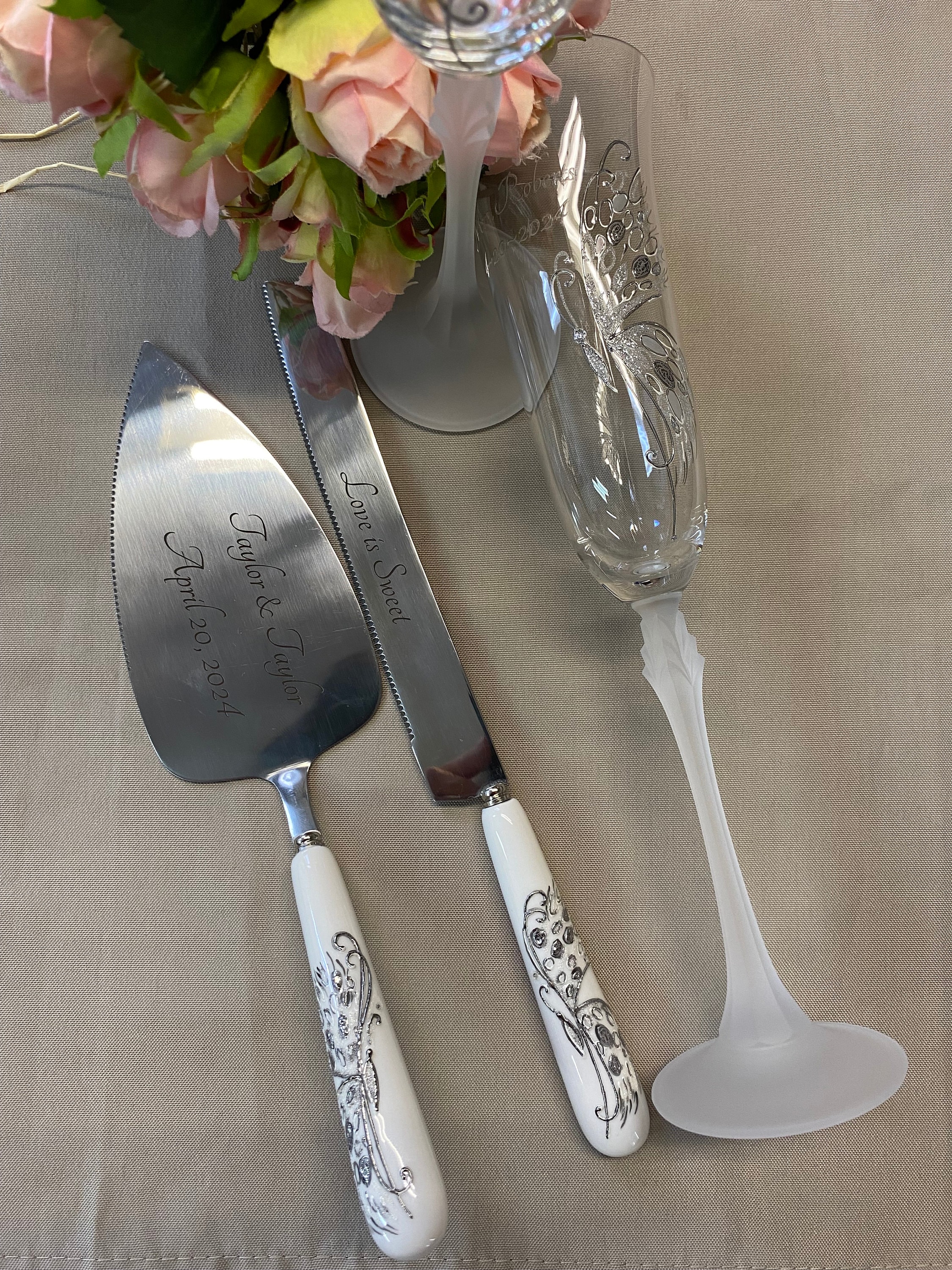 Wedding Glasses and a Matching Cake Serving Set With Butterflies Wedding Glasses and a Matching Cake Serving Set With Butterflies