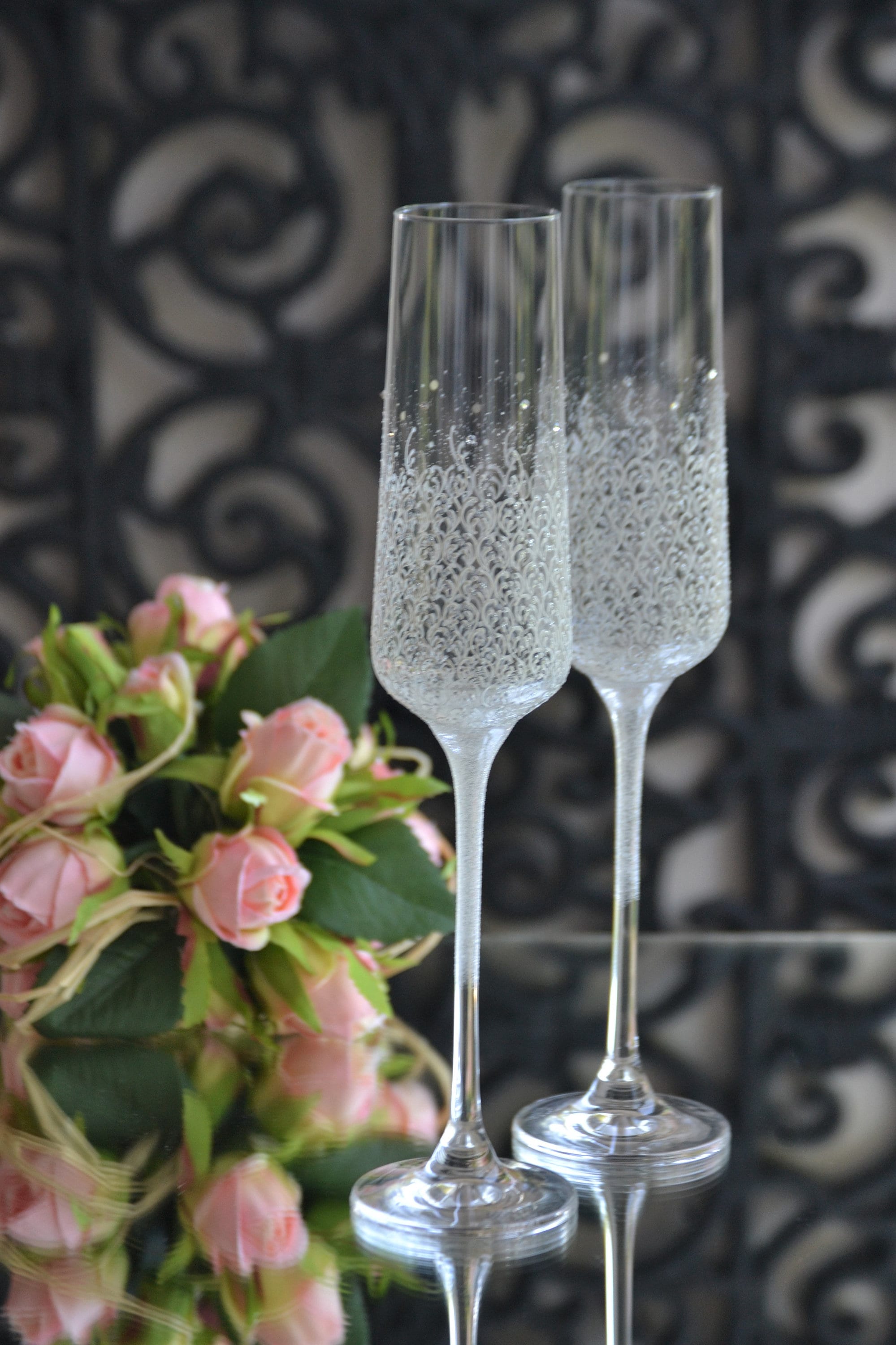Hand-Painted Wedding Champagne Flutes: Frosted Mr & Mrs
