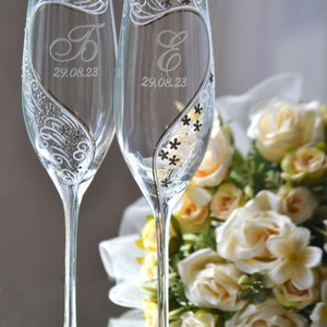 Wedding glasses with gold letters, Custom Toasting flutes for Bride and Groom, Hand painted glasses for wedding image 10