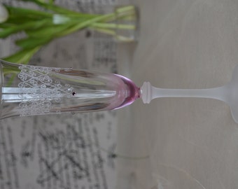 Wedding glasses, Toasting flutes hand decorated with Swarovski elements - Set of 2 champagne glasses